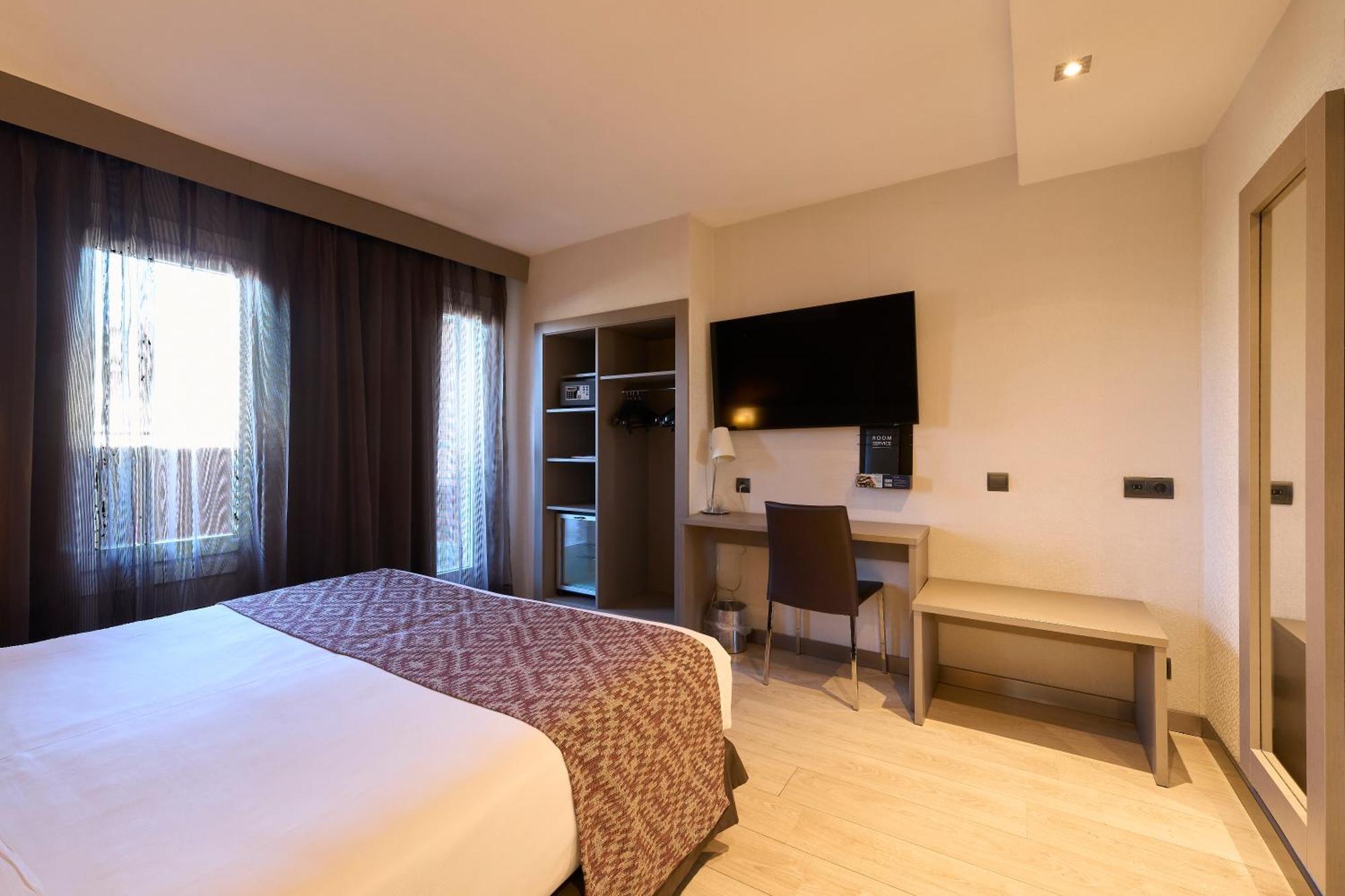 Catalonia Park Gueell 3* Barcelona