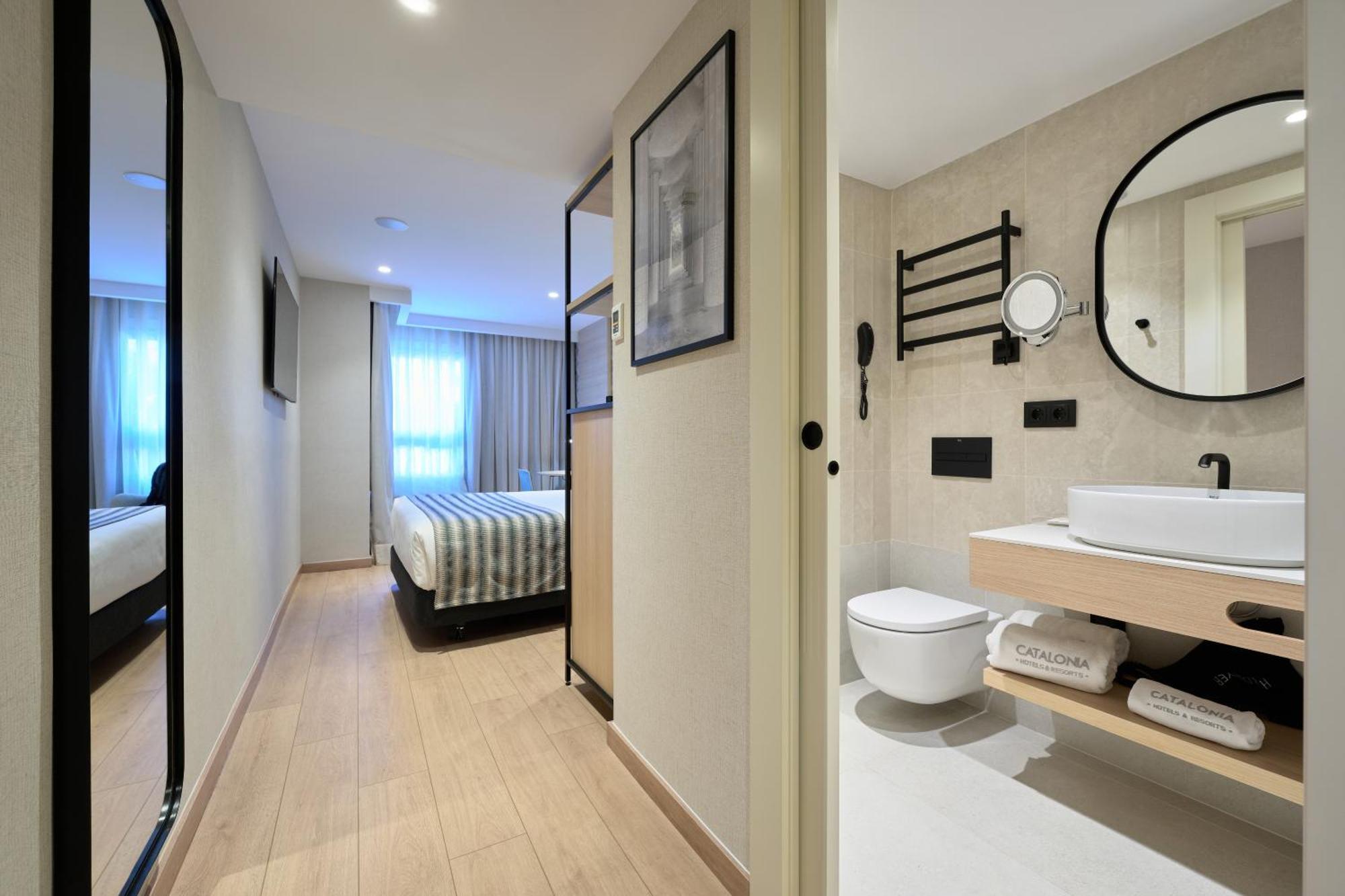 Hotel Catalonia Park Gueell 3*
