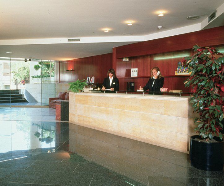 Hotel Catalonia Park Gueell