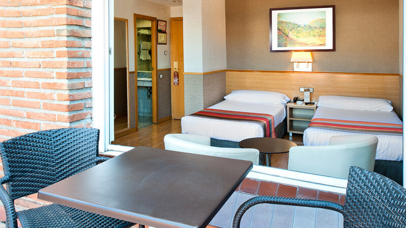 Catalonia Park Gueell Hotel 3*